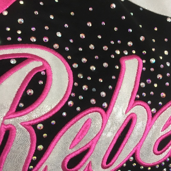Many many cheer uniforms available - Picture 5 of 15